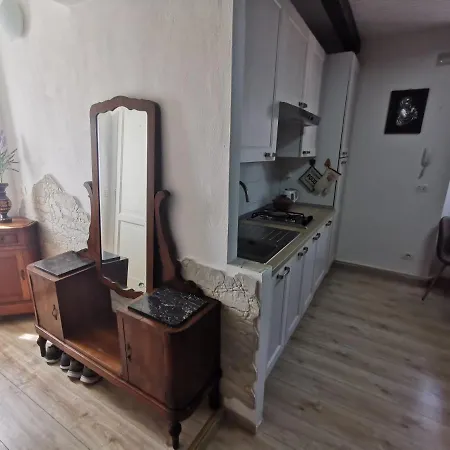 With Parking Near The Historical Center