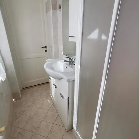 With Parking Near The Historical Center 아파트 벨라노