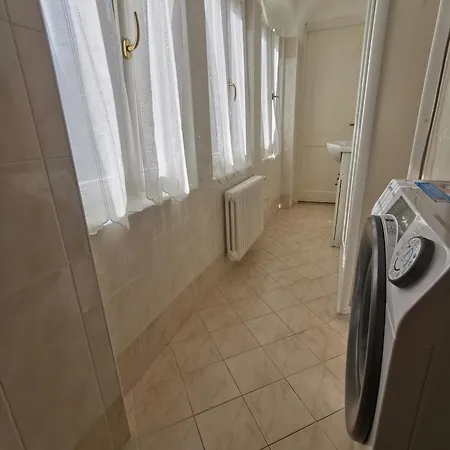 With Parking Near The Historical Center