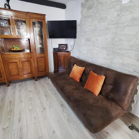 With Parking Near The Historical Center 아파트