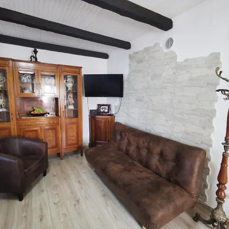 With Parking Near The Historical Center * Bellano