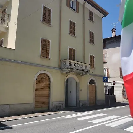 Appartement With Parking Near The Historical Center