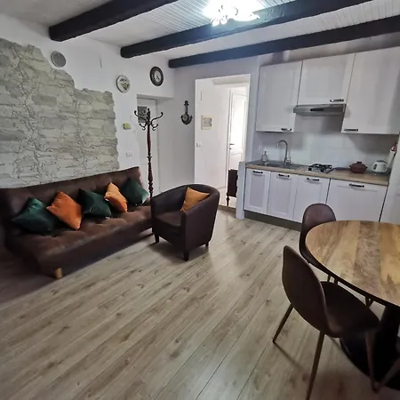 With Parking Near The Historical Center Appartement