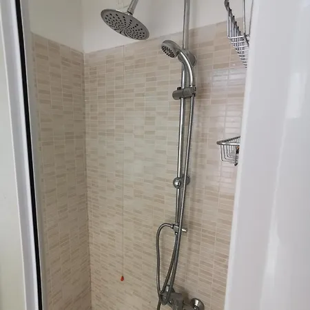 Apartmán With Parking Near The Historical Center Bellano