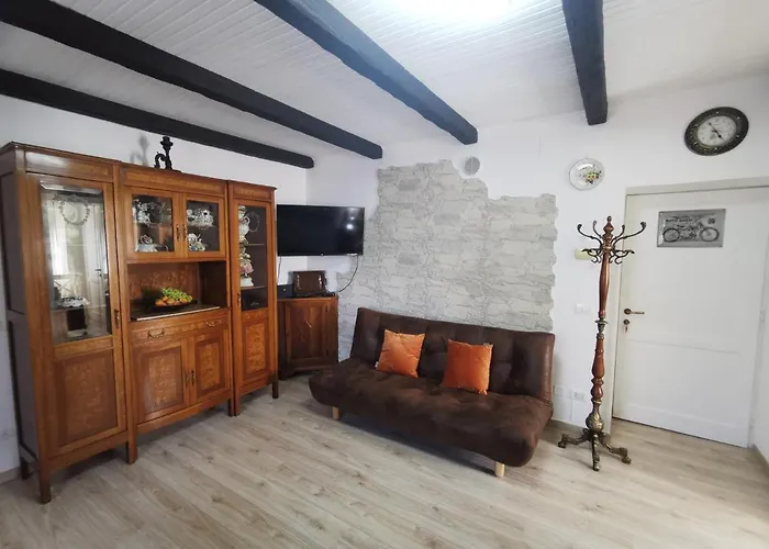 With Parking Near The Historical Center * Bellano