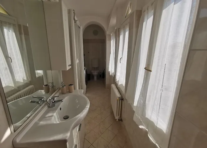 Lejlighed With Parking Near The Historical Center *