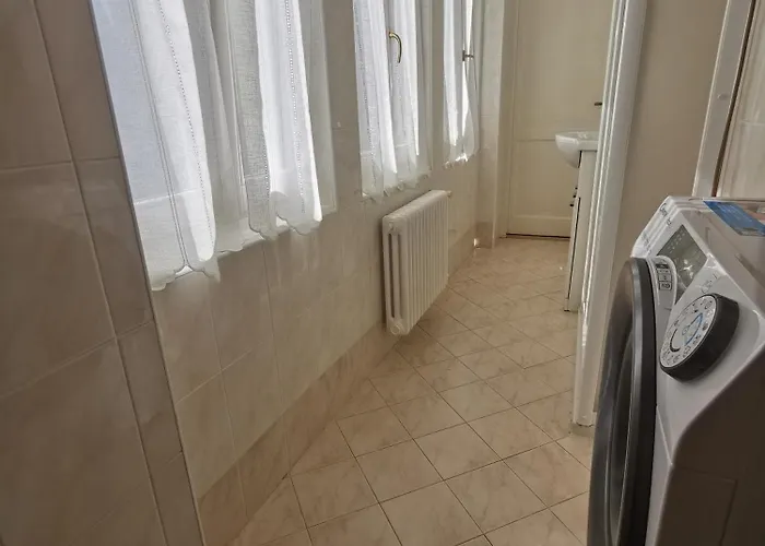 With Parking Near The Historical Center