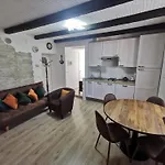 With Parking Near The Historical Center Apartmán Bellano