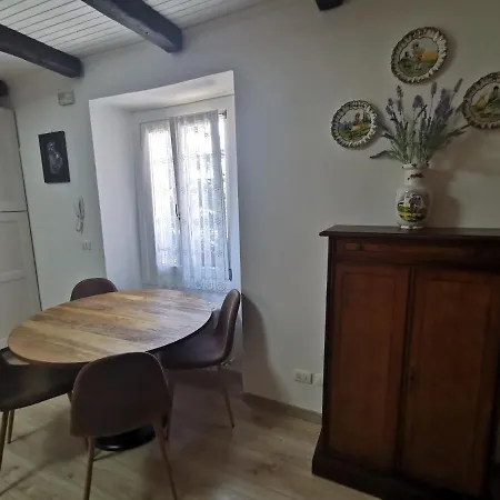 Apartament With Parking Near The Historical Center