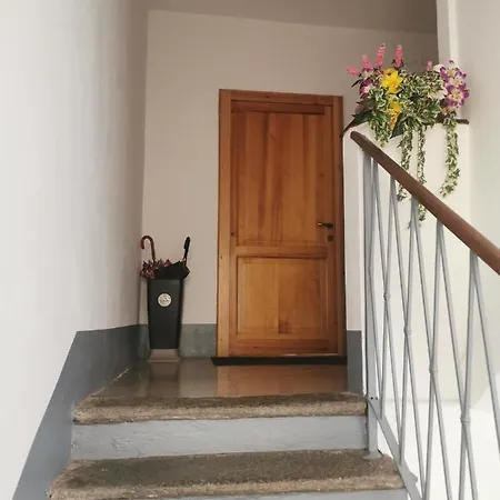 With Parking Near The Historical Center Apartament